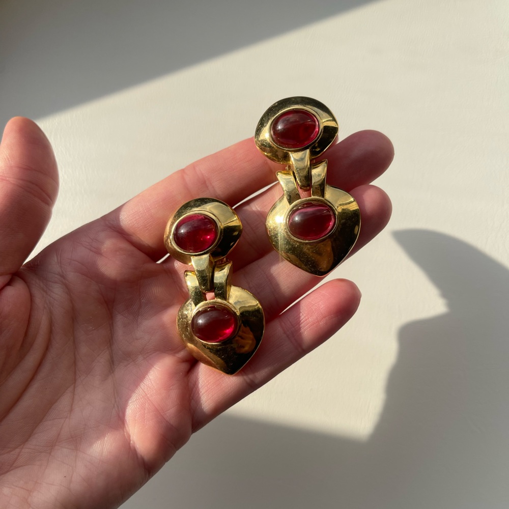 Vintage Ciner Ruby Mogul Gripoix Earrings